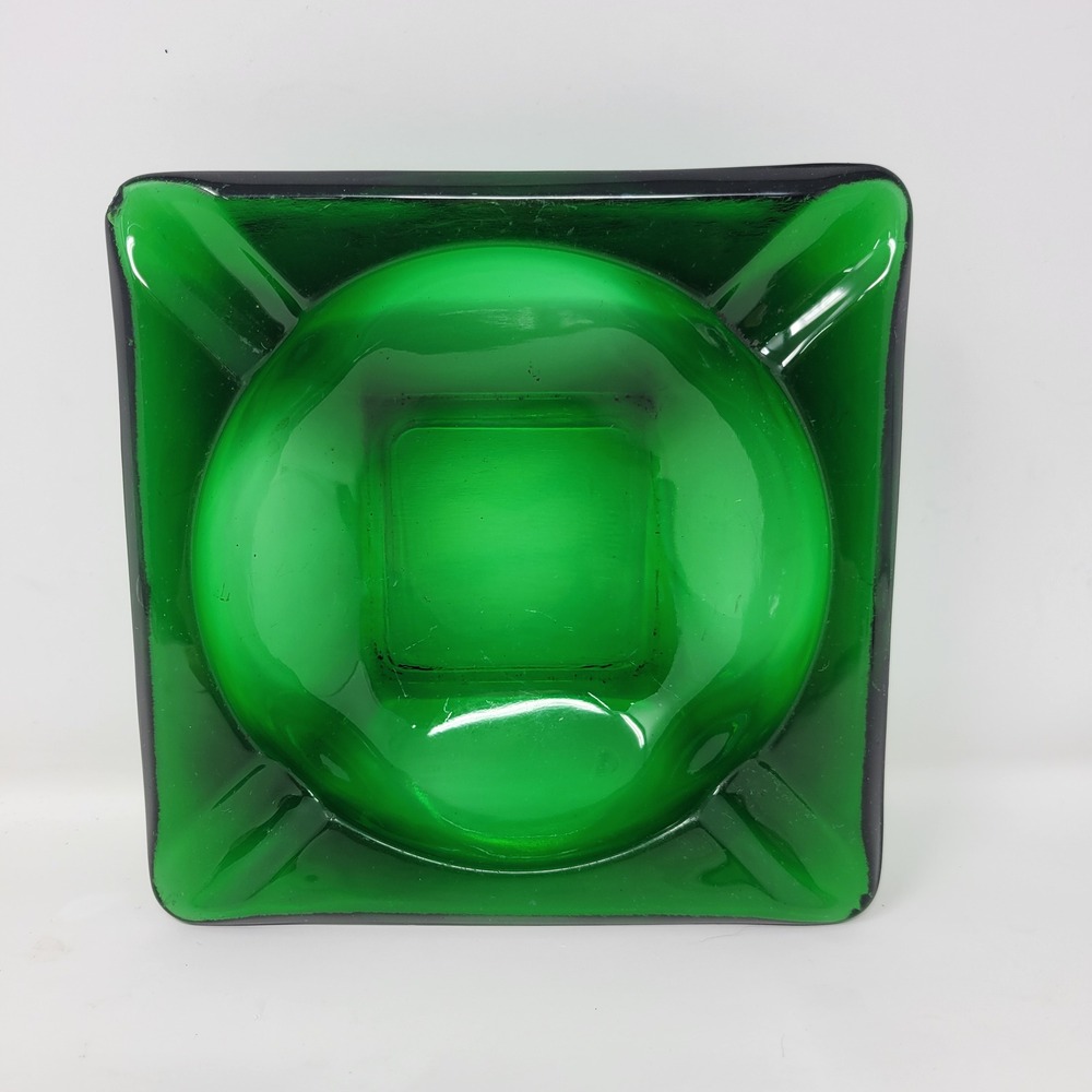 Vintage Emerald Green‎ Glass Ashtray Square Crystal Heavy Duty Ashtray for Table
